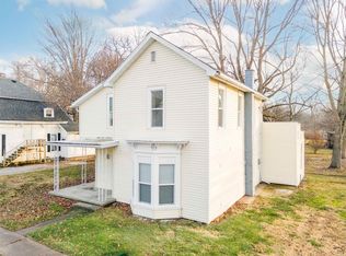 63 E McKeever St, Andrews, IN