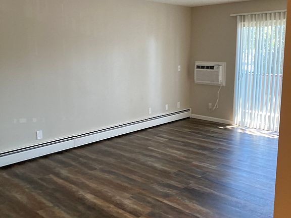 5th image of 60 Douglas Ln APT 217