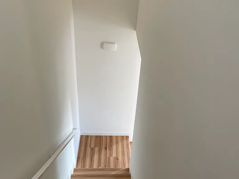 1166 Holly Ave #1 — Photo 29