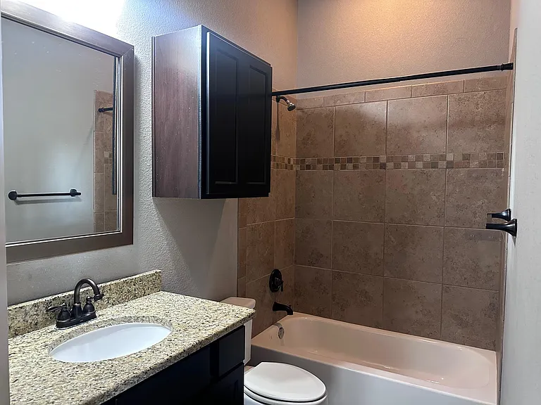 200 Mauna Kea Ln #A — Photo 12