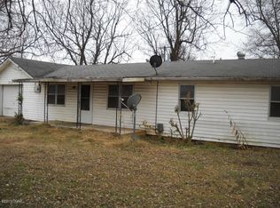 232 Kent St, Stark City, MO 64866