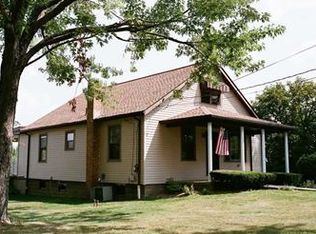 103 Ridge Ave, Beaver Falls, PA 15010