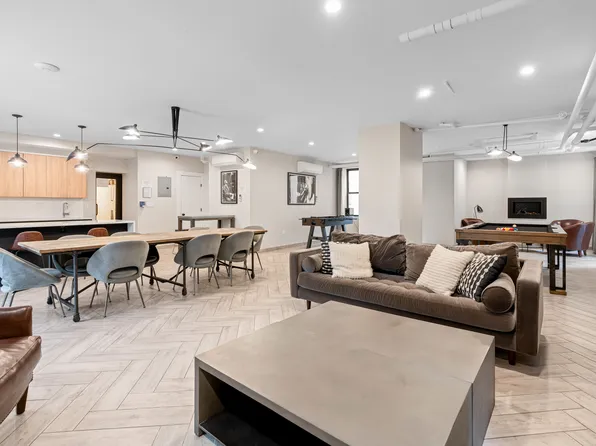 24-75 38th Street image 13 of 28