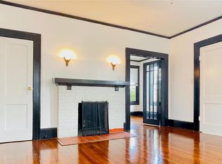 614 Peden St #B, Houston, TX 77006