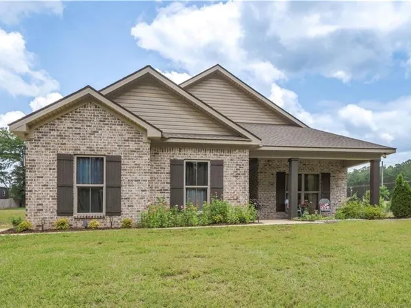 13129 Fondren Rd, Northport, AL 35475