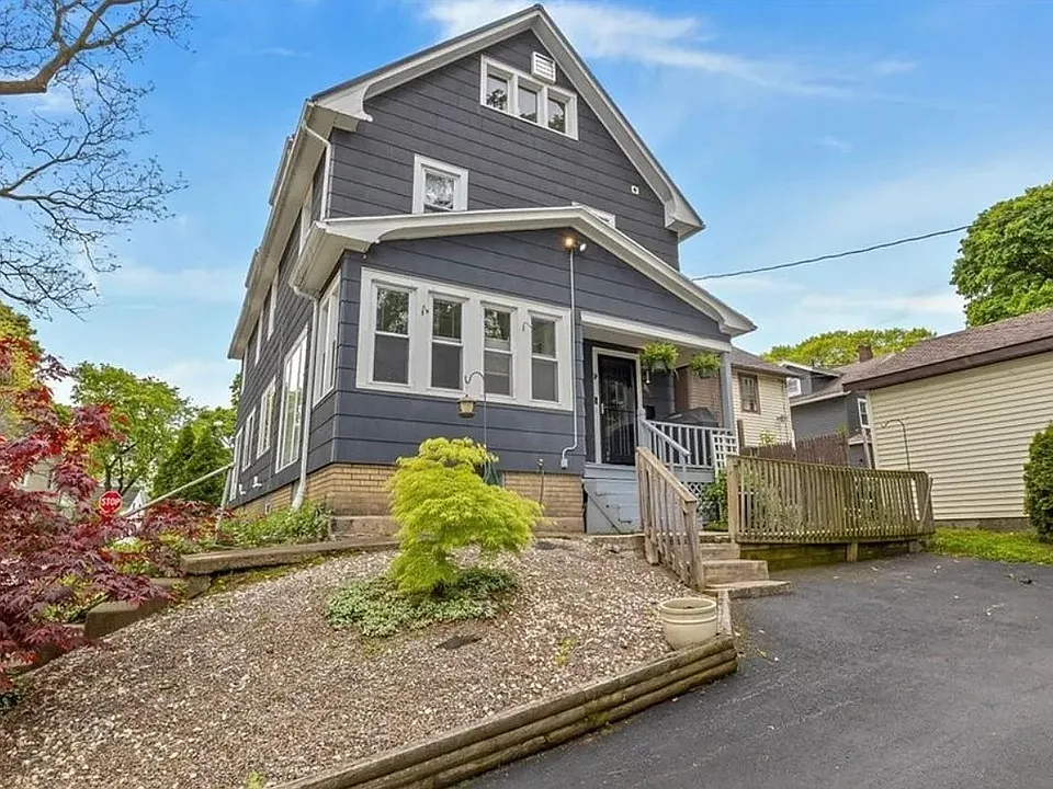 1110 Garson Ave