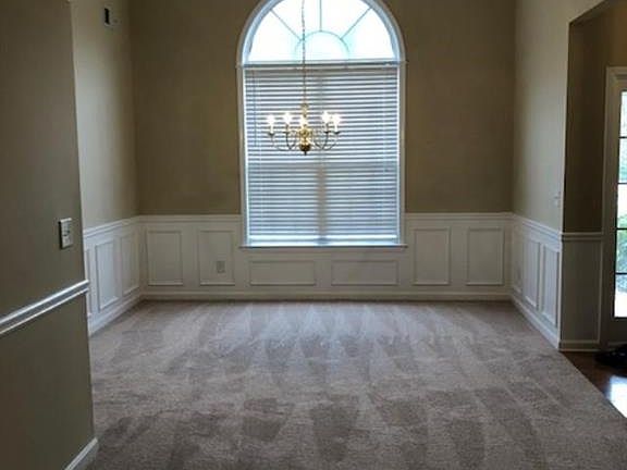4th image of 791 Winding Grove Ln