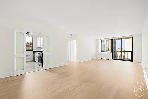 145 W 67th St Photo 1