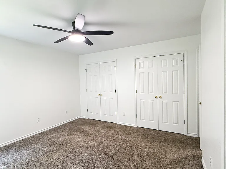 2902 Kestrel Dr #B — Photo 12