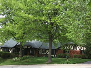 13495 Cedar Bridge Rd, Saint Louis, MO 63141