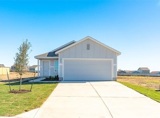 241 Kings Row Ln, Jarrell, TX 76537