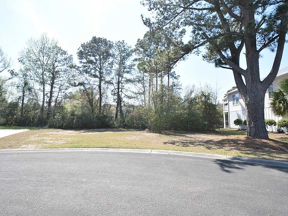 2nd image of 176 Lake Pointe Dr. 176 Reflection Pointe