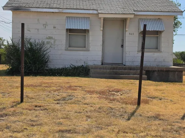 403 S Davis Ave, Stinnett, TX 79083