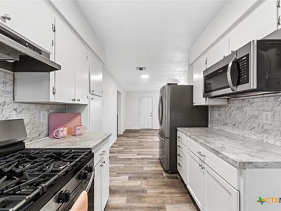 4th image of 803 N 19th St