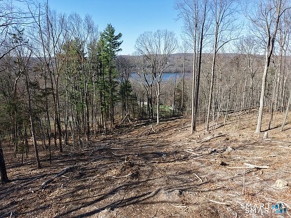 3rd image of 94-N Injun Hollow Road