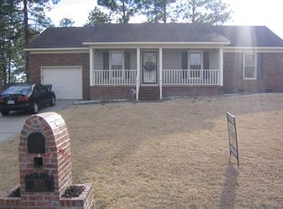 5623 Lacosta Dr, Hope Mills, NC 28348