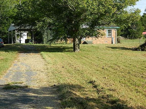 2nd image of 4216 Columbia Park