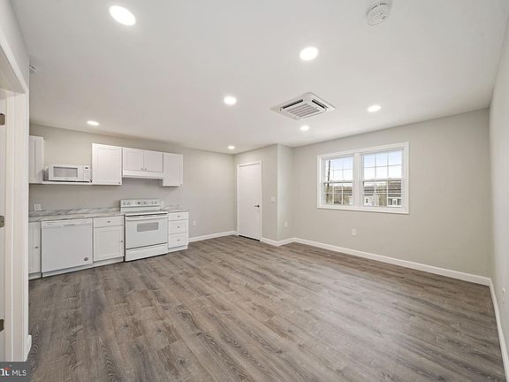 5th image of 22929 Frederick Rd
