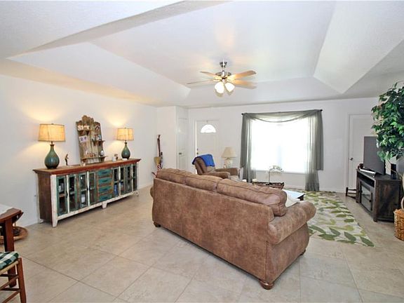 4th image of 823 Faull Dr #A & B