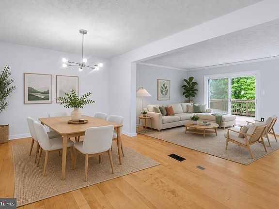2nd image of 508 Palmspring Dr