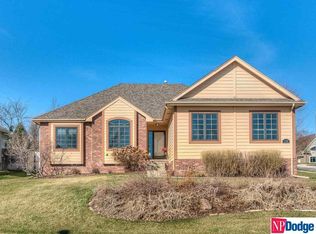 1748 N 169th St, Omaha, NE 68118
