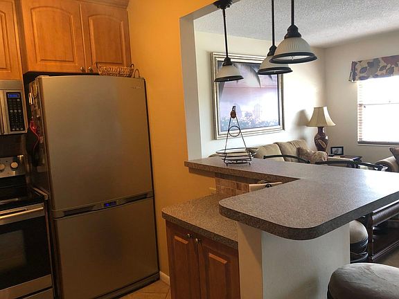 5th image of 304 Dover A
