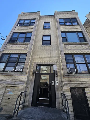 30 Bergen Ave #GL Photo 1
