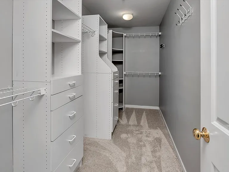 1601 NE Katsura St #501 — Photo 2
