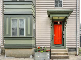 289 Grove St FLOOR 2, Providence, RI 02909