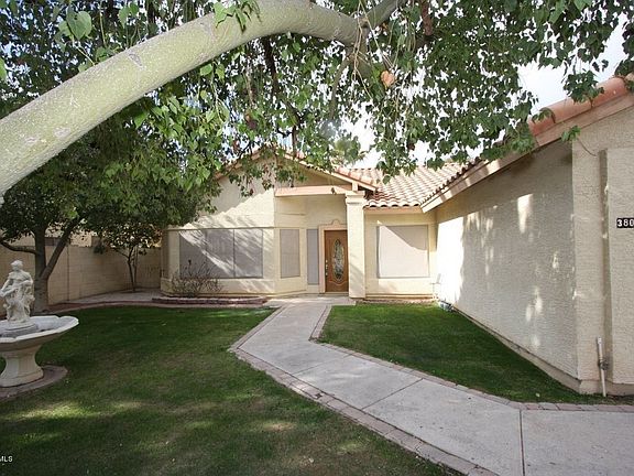 2nd image of 3806 N Wintergreen Way