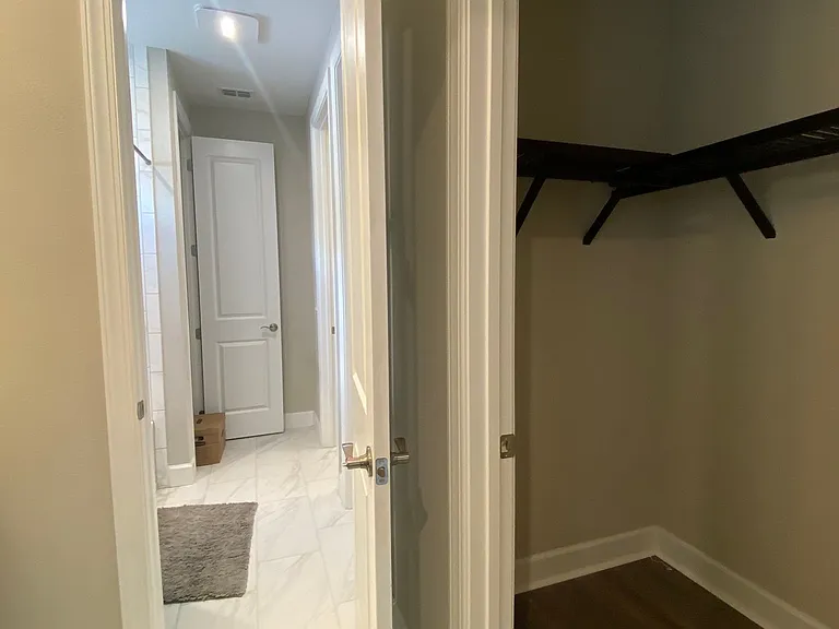6875 Broglie St — Photo 11