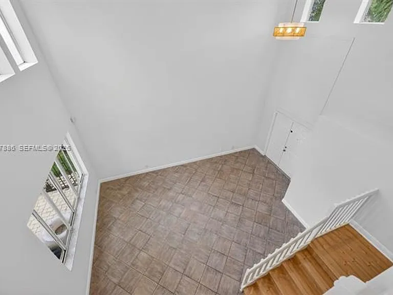 1115 Camellia Cir #0 — Photo 6