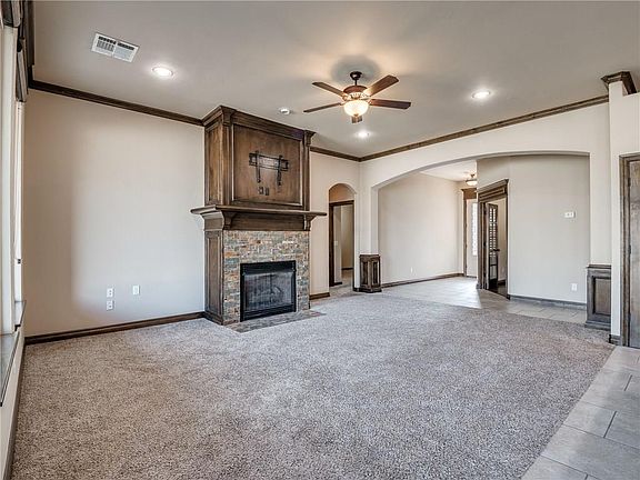 4th image of 4813 SW 129th St