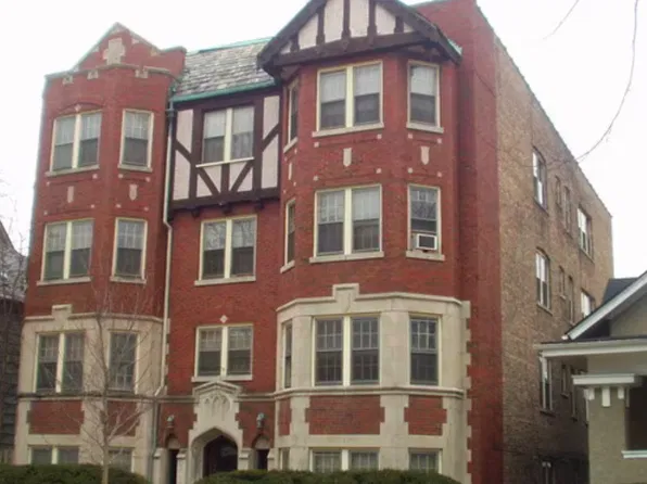 704 S Maple Ave, Oak Park, IL