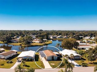 728 Tangerine Woods Blvd, Englewood, FL 34223