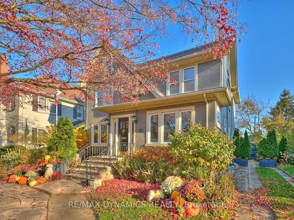 10 Thairs Ave, Saint Catharines, ON L2R 6P1