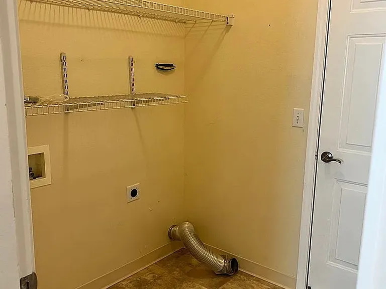 8225 Sweetbrier Loop SE — Photo 11