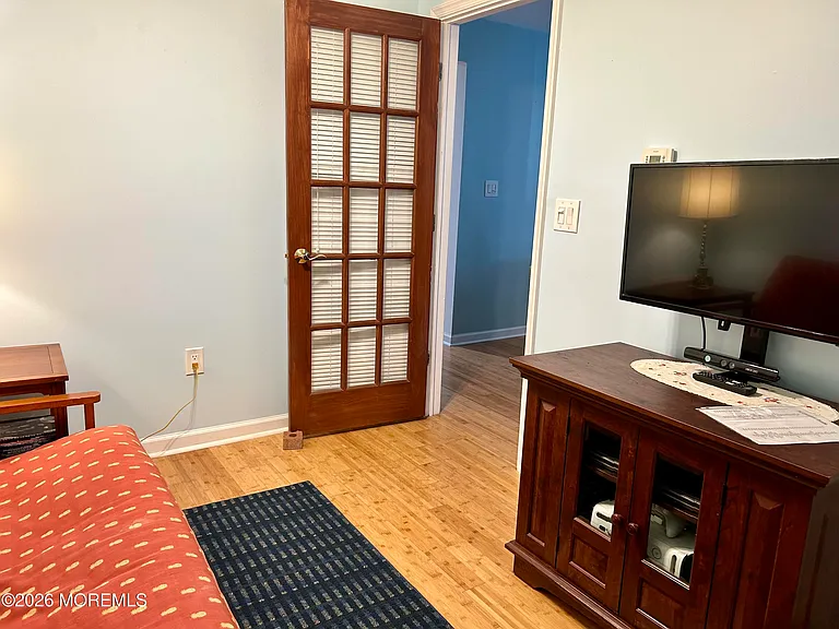 67 Snug Harbor Ave — Photo 10