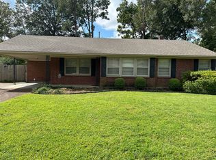 5151 White Cliff Dr, Memphis, TN 38117
