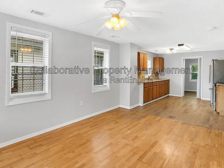 2025 Eppinger St — Photo 5