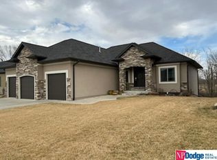 3216 N 95th St, Lincoln, NE 68507