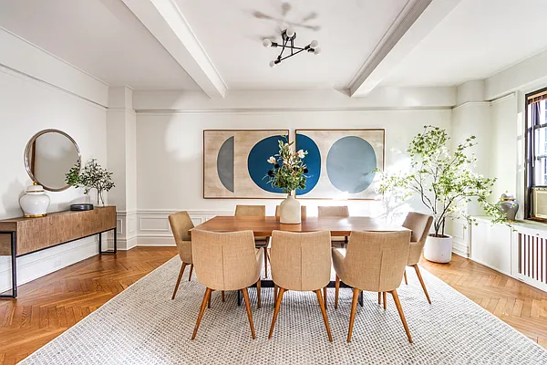 Sold by Compass | media 8