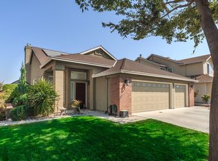 263 Fairmont Ln, Tracy, CA