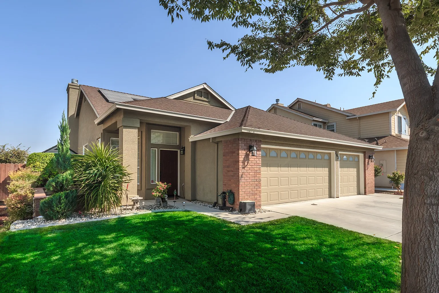 263 Fairmont Ln photo 1