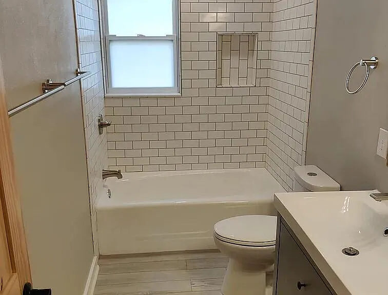 1088 Mapoles St — Photo 18