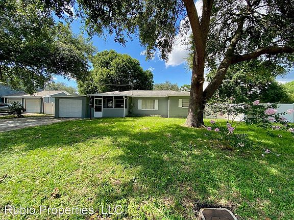 4th image of 3015 W Helen Ave