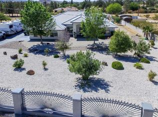 15965 Acoma Rd, Apple Valley, CA 92307