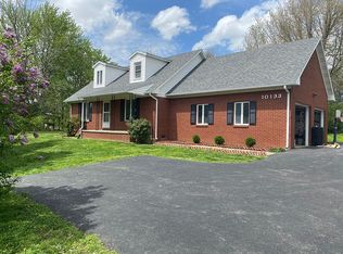 10133 Walnut St, Whitesville, KY 42378
