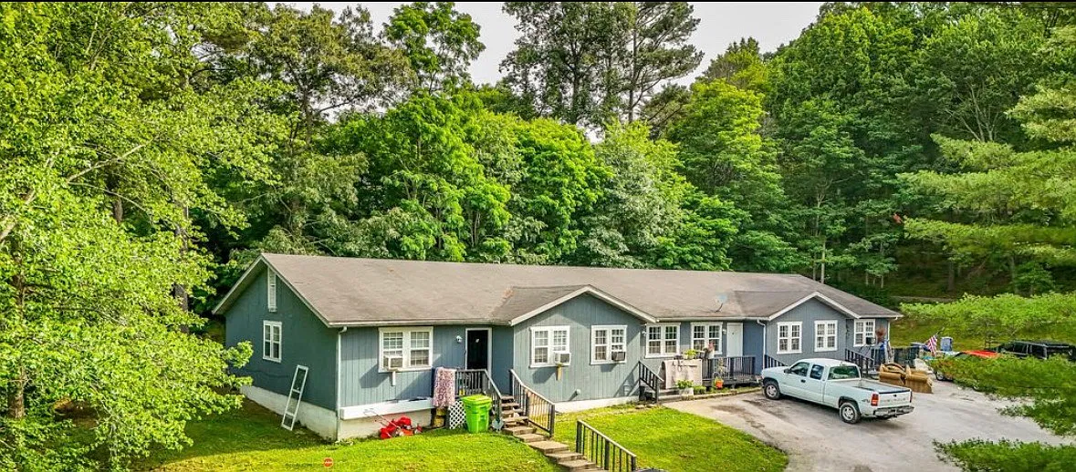 1 bed, 855 sqft, $875 — Photo 2