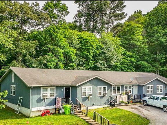2nd image of 51 Shields Ln #3